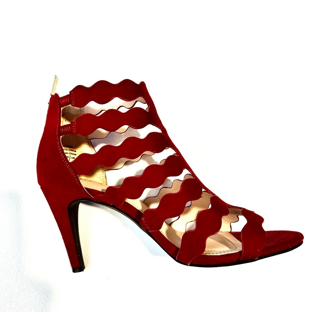 Kelly & Katie Brand red heels